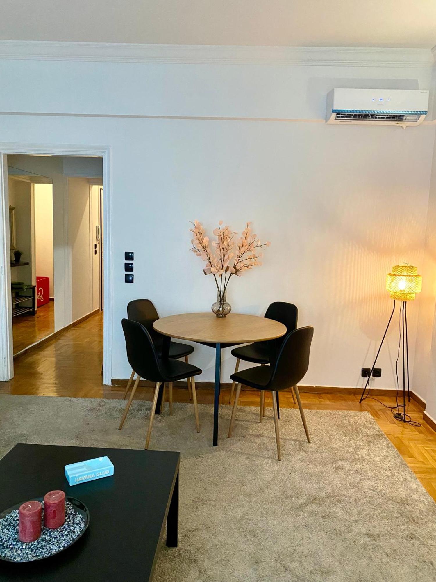 Cozy Apartment In Kolonaki Athens - Sleeps 5 المظهر الخارجي الصورة